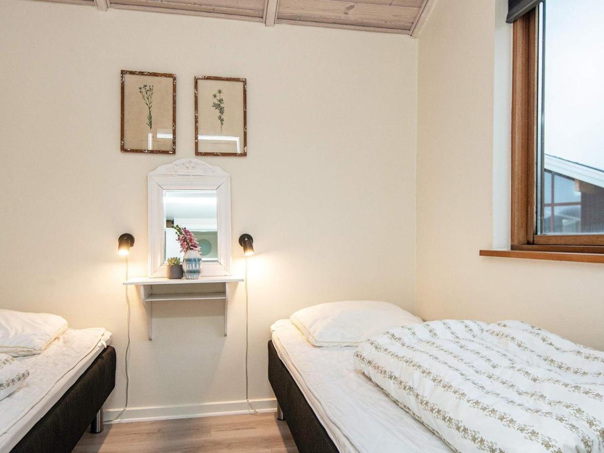 Three-Bedroom Holiday Home In Ulfborg 4 Thorsminde Εξωτερικό φωτογραφία