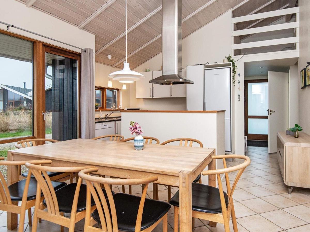 Three-Bedroom Holiday Home In Ulfborg 4 Thorsminde Εξωτερικό φωτογραφία